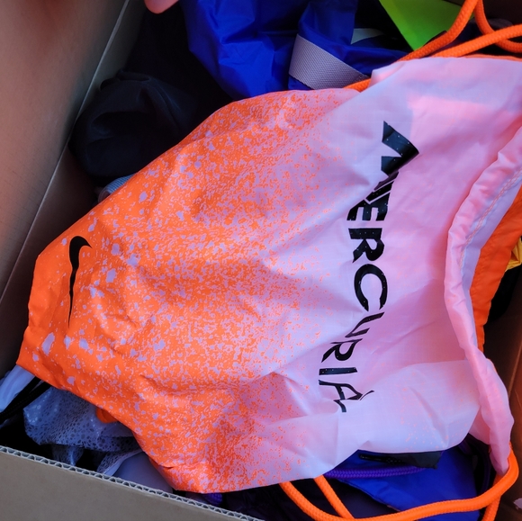 Nike shoe bags - Picture 2 of 3